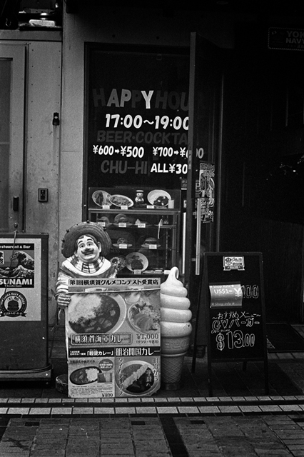 Uʐ^Ao f-2013.12.08Yokosuka-Shioiri-M4-Summilux50mmF1.4-400TX-27.jpg 2013.12.08<BR>{ <BR>M4 Summilux50mmF1.4<BR>400TX D76 1:1